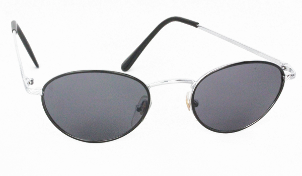 Oval metal solbrille i sort og sÃ¸lv