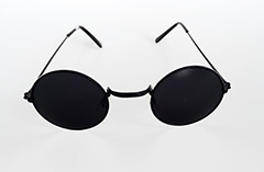 BÃ¸rne solbrille i sort lennon design - Design nr. 3209