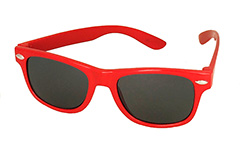 BÃ¸rne wayfarer solbrille i rÃ¸d - Design nr. 3236